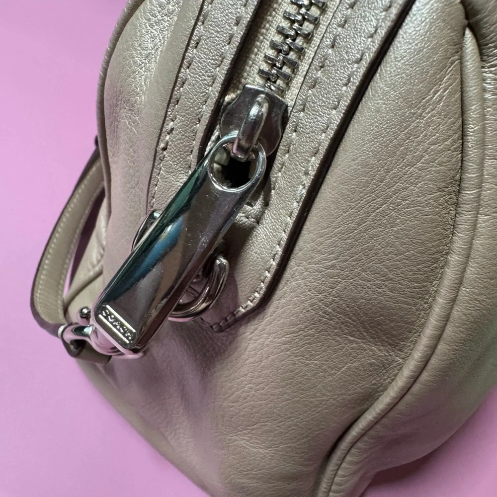 EOC Coach Metallic Beige Leather Satchel - Picture 6 of 13